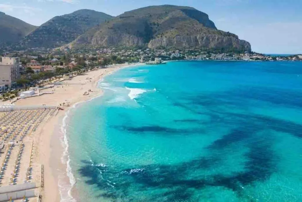 Sky Terrace Mondello Beach House 0*, Palermo Italy